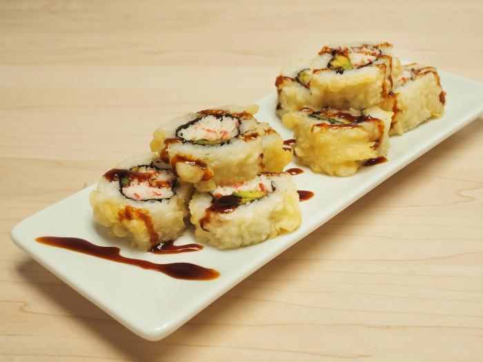 64 Hot California Roll 8 Pcs Kinjo Sushi And Grill Mahogany 8766